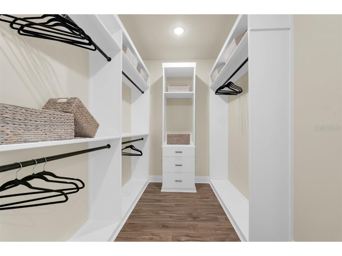 1910 Cloverlawn Avenue Orlando FL 32806 O6346197 image55