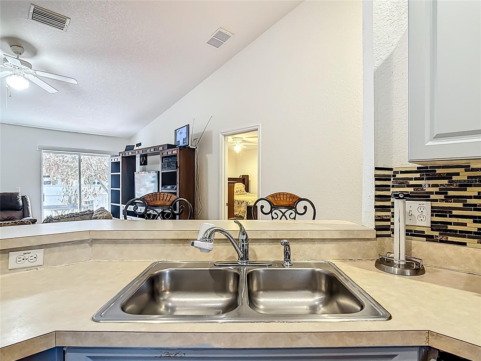 1910 Dolphin Drive Kissimmee FL 34759 S5143983 image19