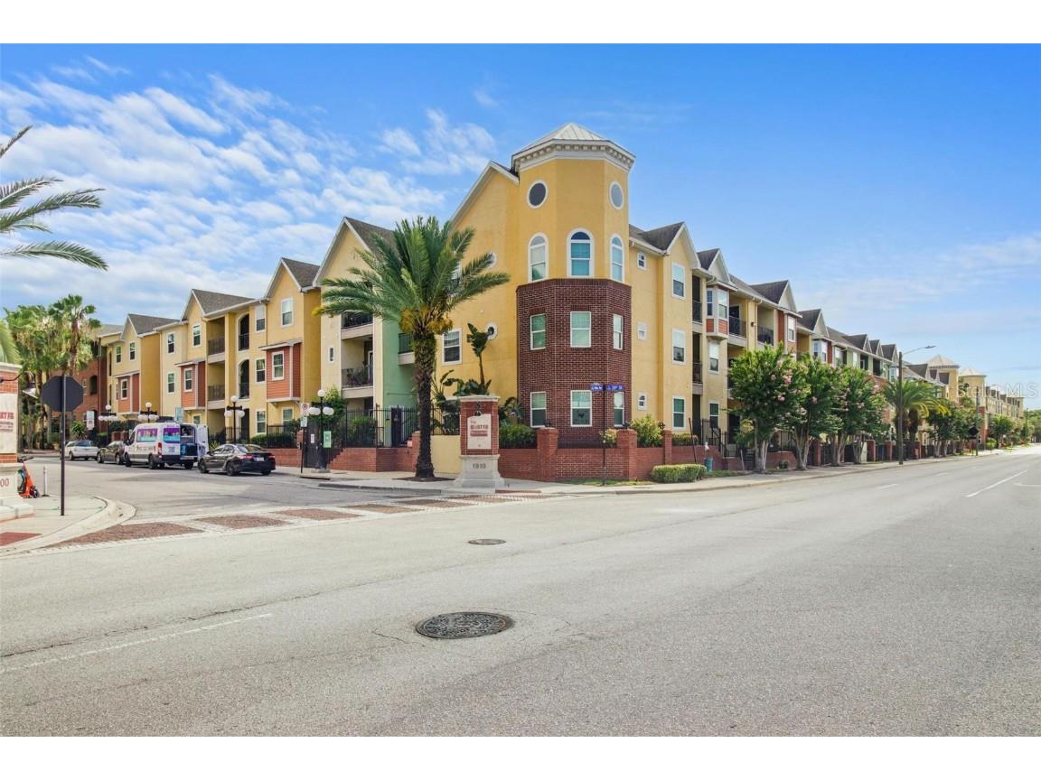1910 E Palm Avenue #11303 Tampa FL 33605 U8249007 image1