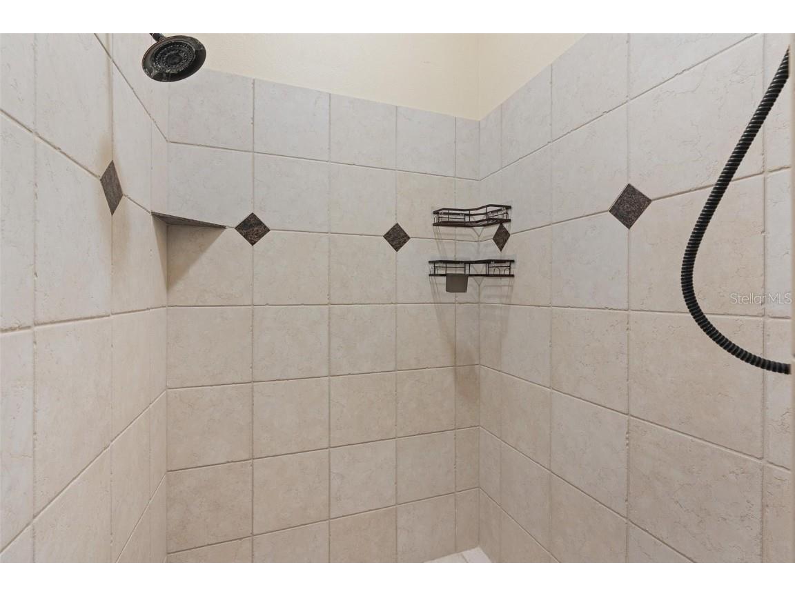 1910 Glenwood Oaks Lane Deland FL 32720 V4946038 image42