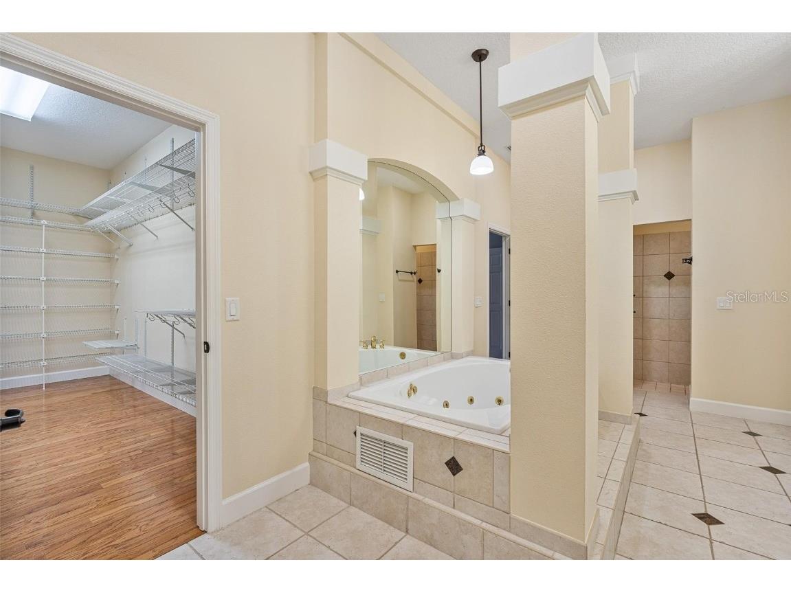 1910 Glenwood Oaks Lane Deland FL 32720 V4946038 image44