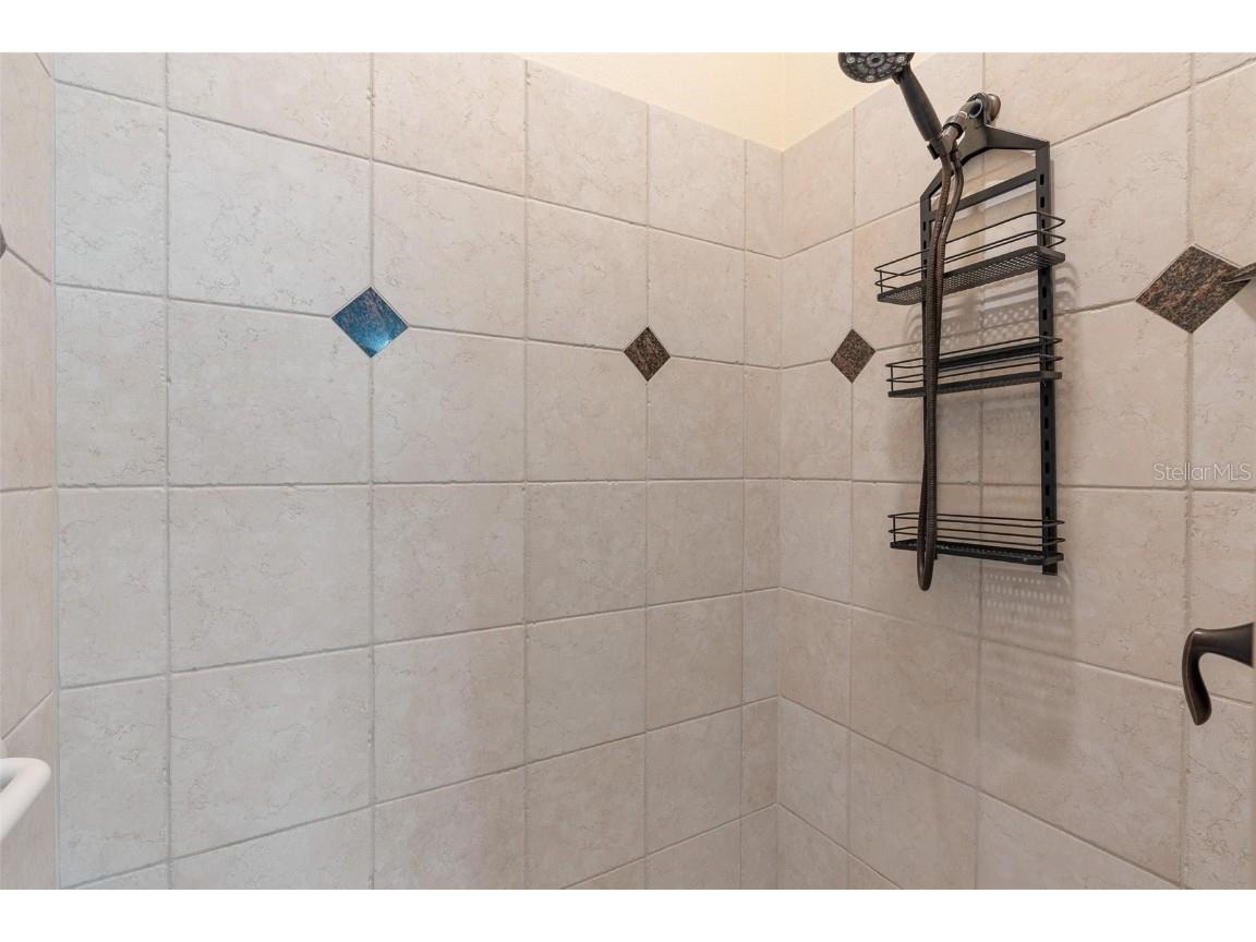 1910 Glenwood Oaks Lane Deland FL 32720 V4946038 image55