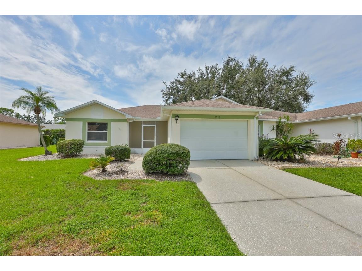 1910 Grand Cypress Lane Sun City Center FL 33573 TB8427030 image1
