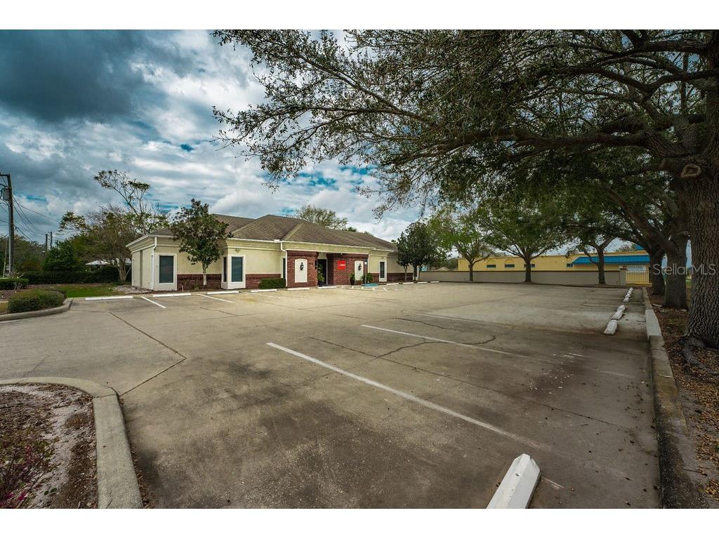 1910 Lakeland Hills Boulevard Lakeland FL 33805 TB8423451 image13