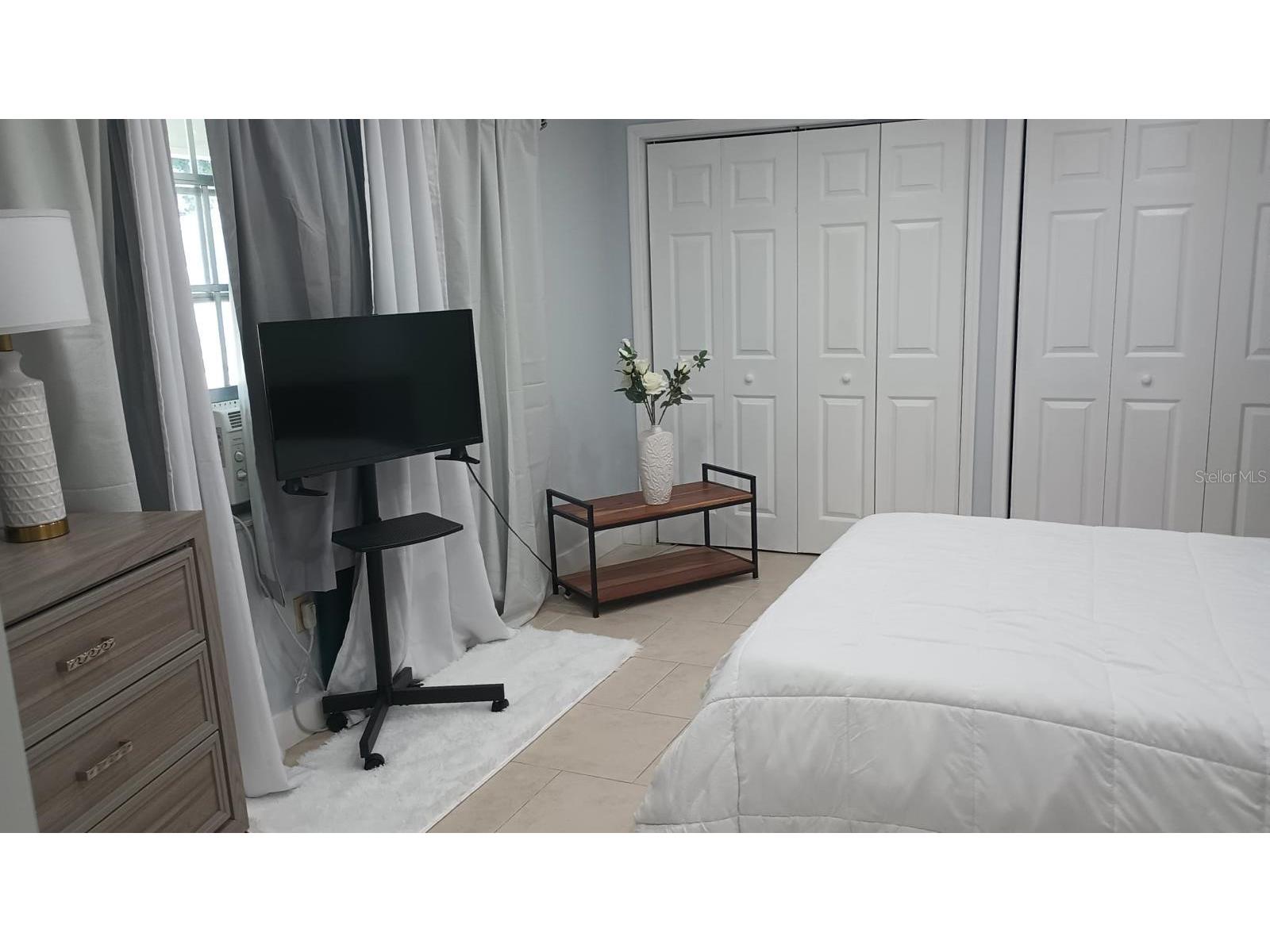 1910 Lithia Pinecrest Road Valrico FL 33596 TB8498669 image7