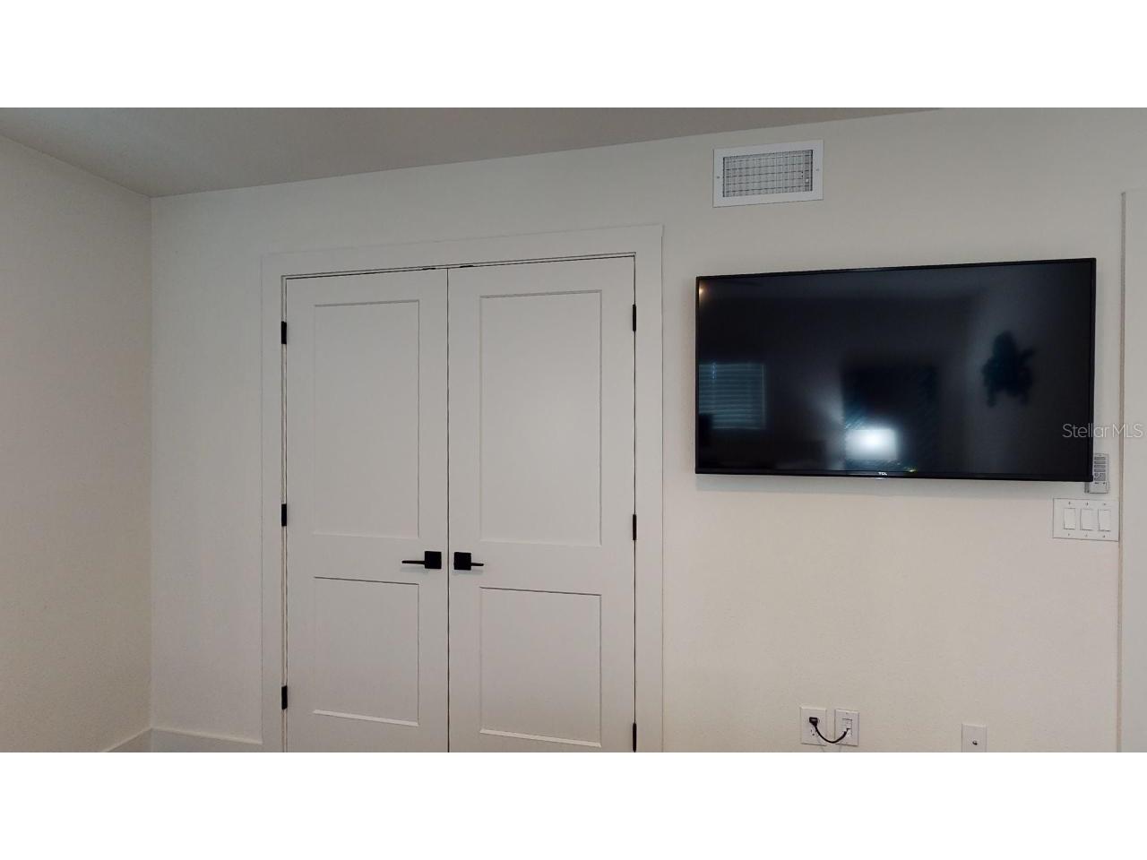 1910 Morrill Street #1 Sarasota FL 34236 A4673874 image45