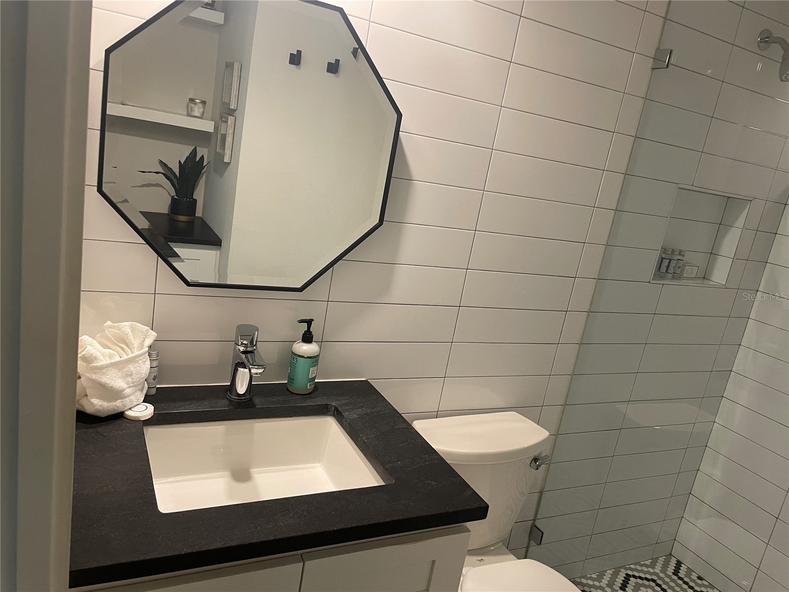 1910 Morrill Street #6 Sarasota FL 34236 A4699024 image10