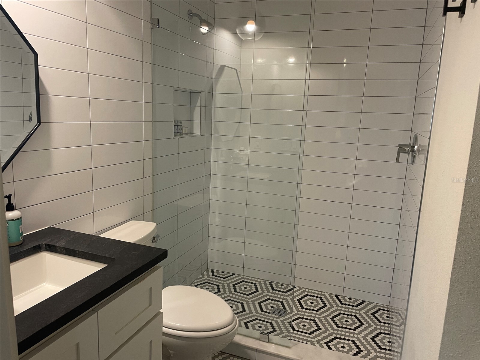 1910 Morrill Street #6 Sarasota FL 34236 A4699024 image11