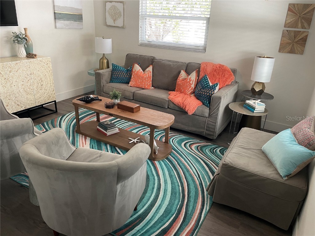 1910 Morrill Street Sarasota FL 34236 A4673874 image5