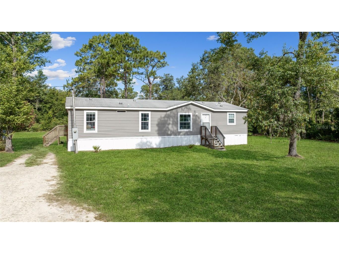 1910 NE 155th Court Williston FL 32696 OM702379 image1