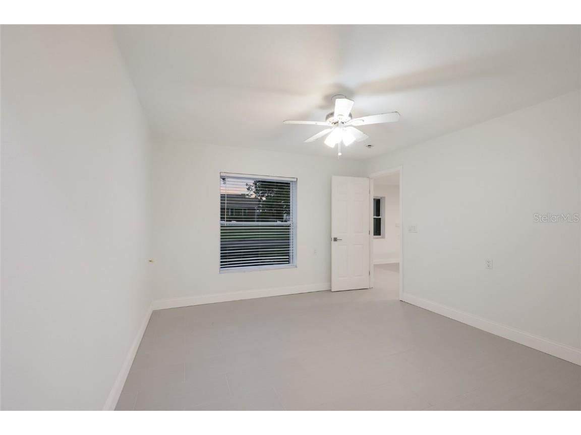 1910 New Hampshire Avenue NE Saint Petersburg FL 33703 A4671928 image13