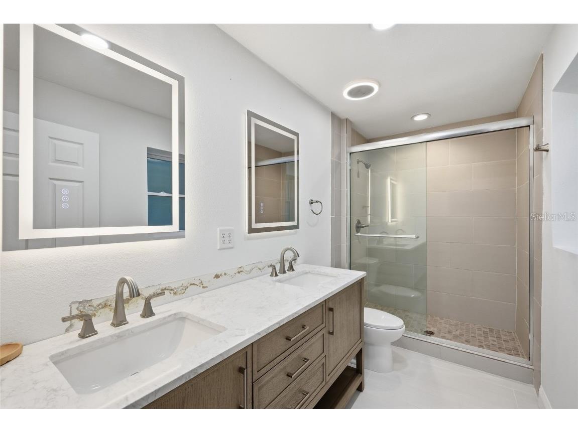 1910 New Hampshire Avenue NE Saint Petersburg FL 33703 A4671928 image28