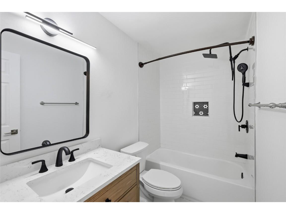 1910 New Hampshire Avenue NE Saint Petersburg FL 33703 A4671928 image34