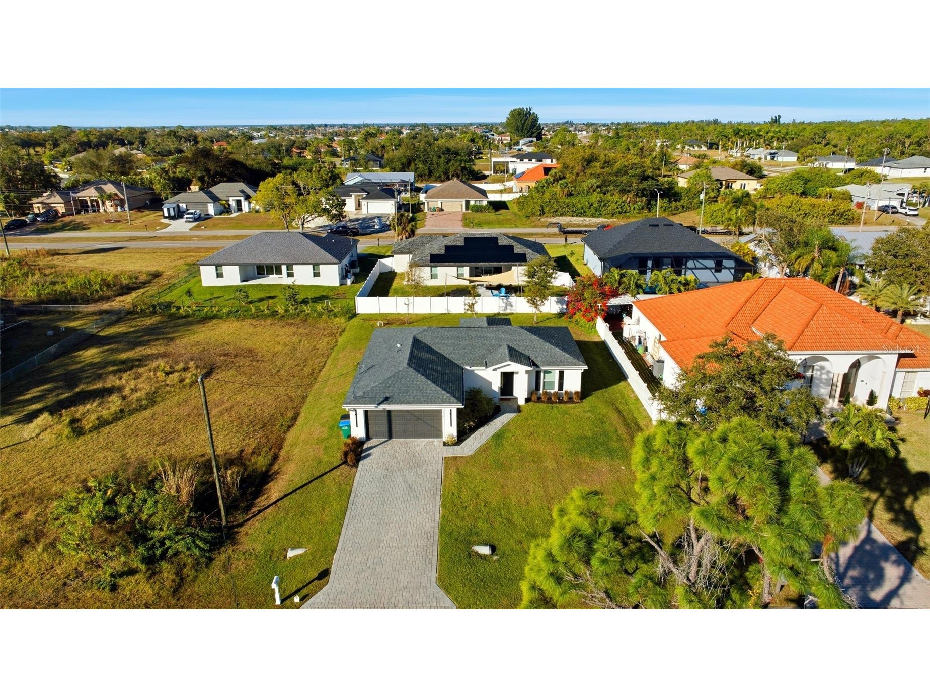 1910 NW 27th Place Cape Coral FL 33993 C7520060 image2