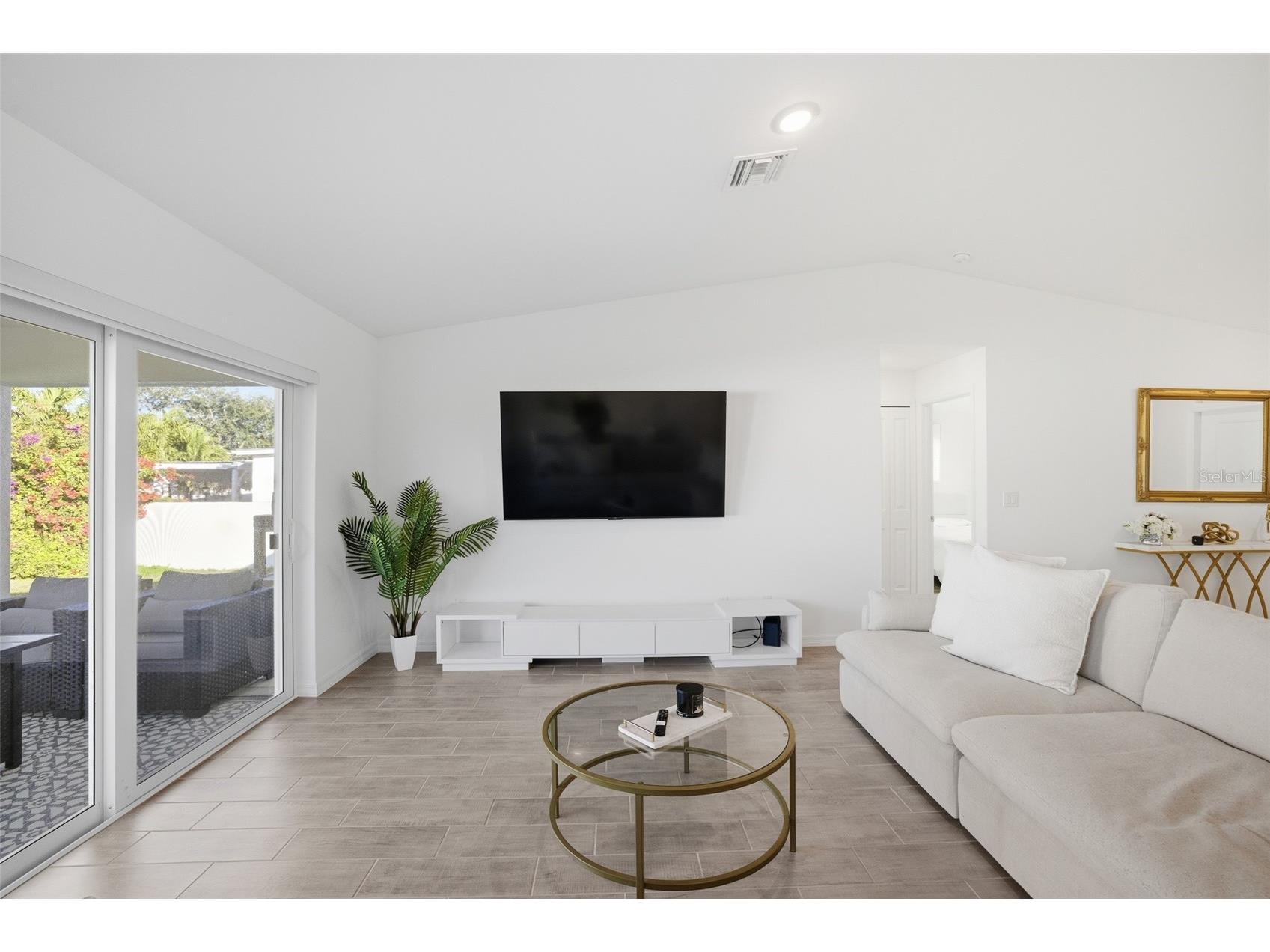 1910 NW 27th Place Cape Coral FL 33993 C7520060 image6