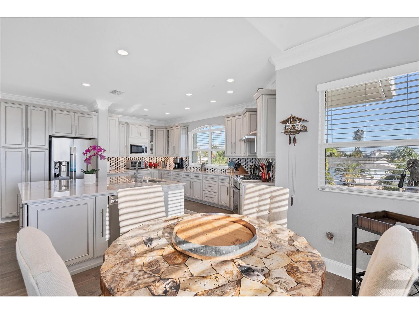 1910 Oregon Trail Englewood FL 34224 - LEMON BAY A4679850 image23