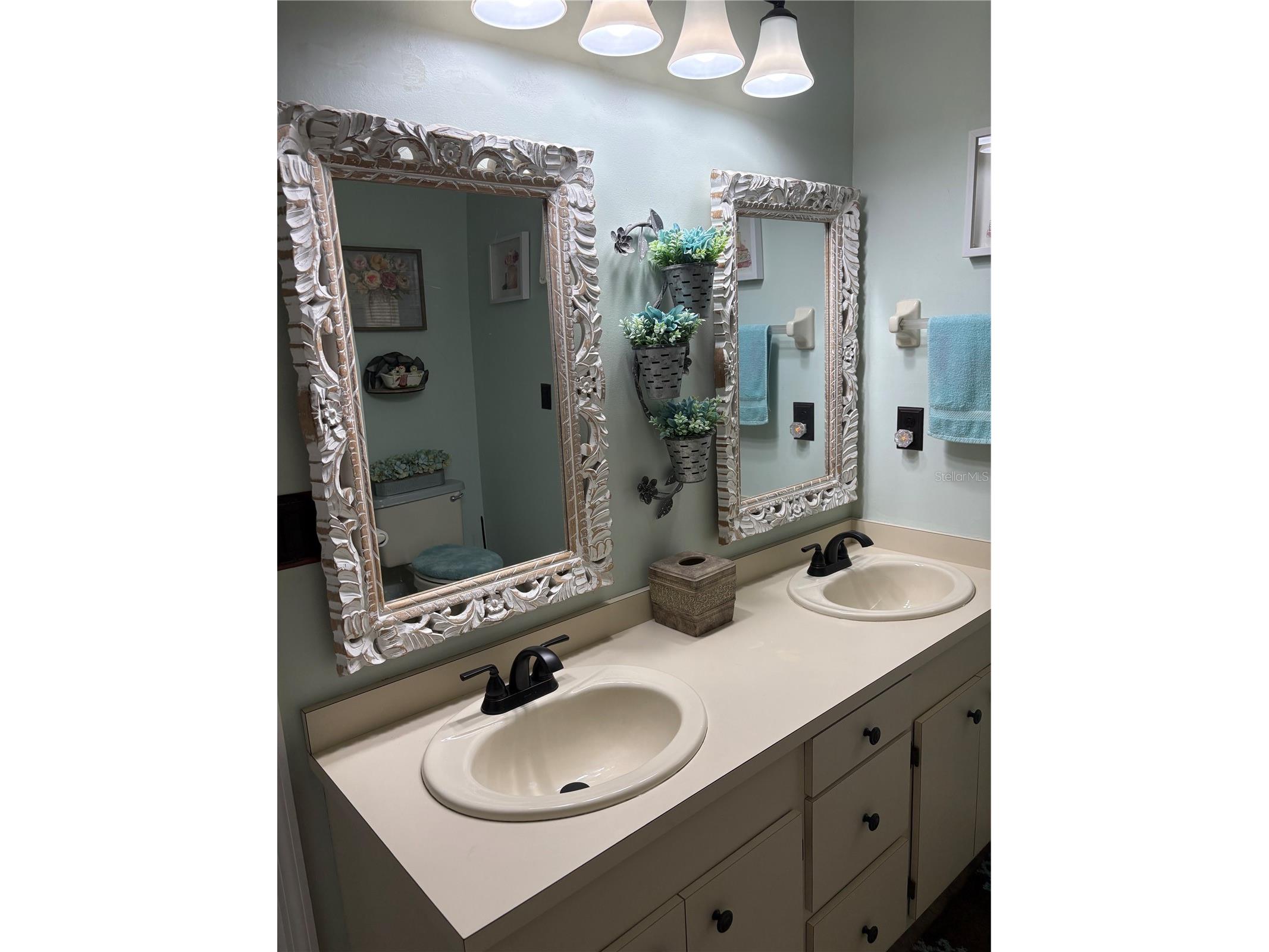 1910 S Park Avenue Sanford FL 32771 A4699338 image10