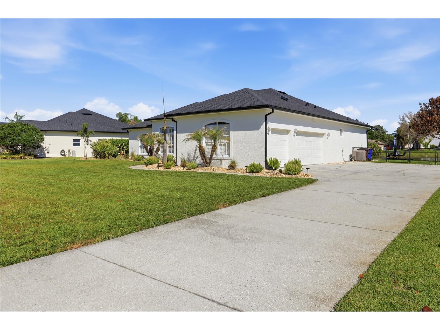 1910 Sir Lancelot Circle Saint Cloud FL 34772 O6402569 image4
