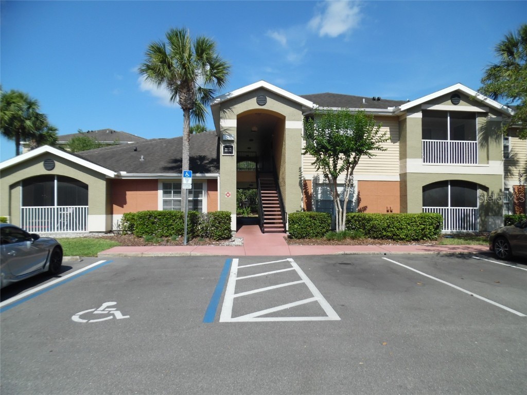 1910 Summer Club Drive #102 Oviedo FL 32765 O6112705 image1