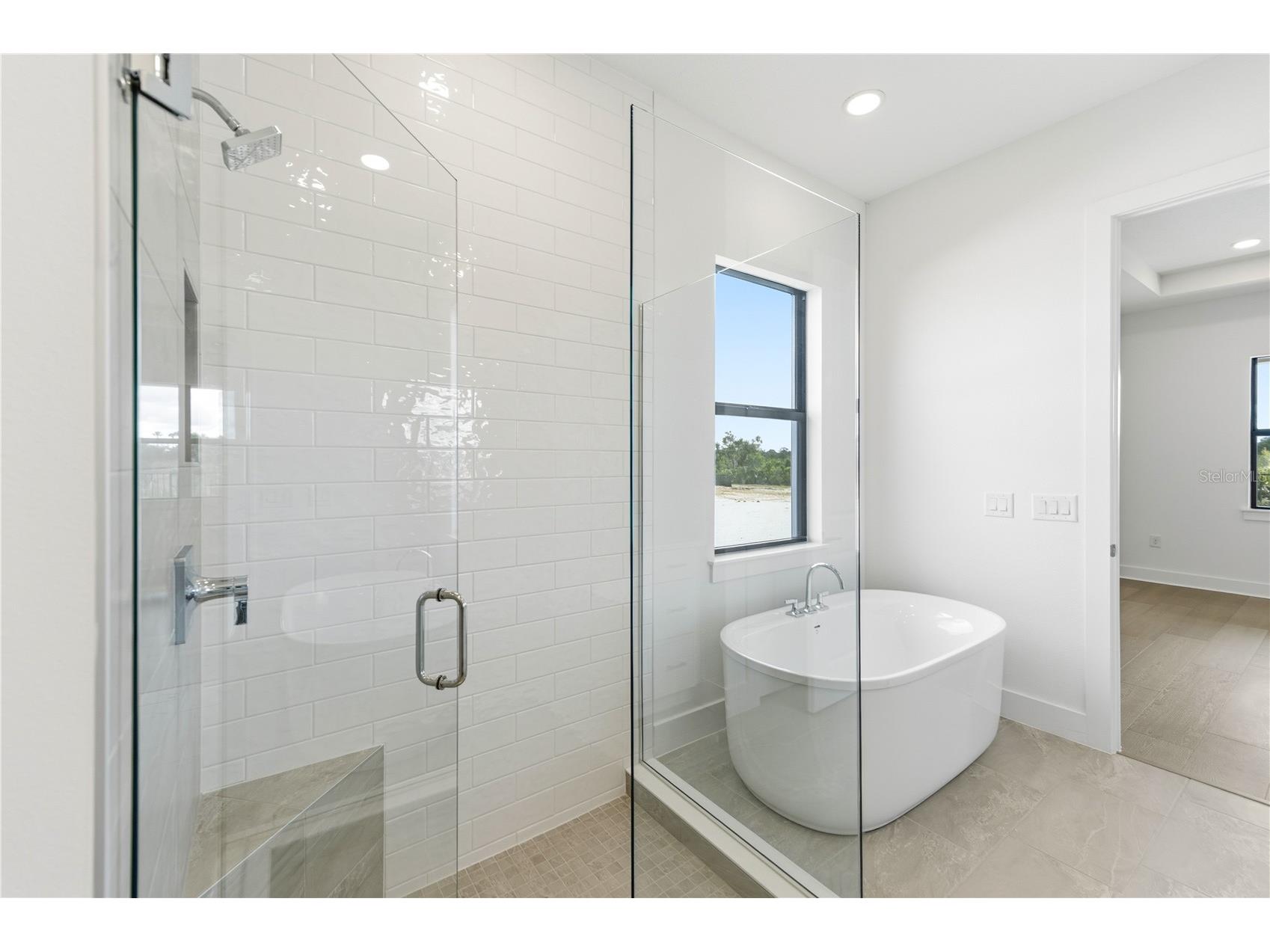 19102 Roble Court Venice FL 34293 A4673909 image16