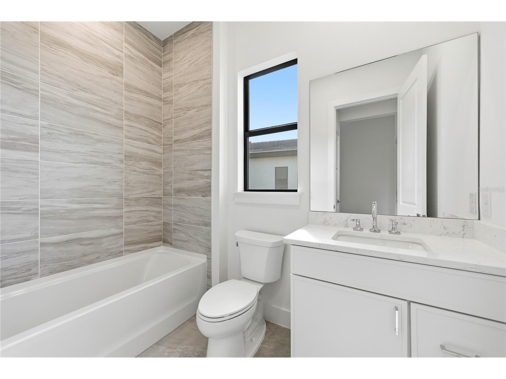 19102 Roble Court Venice FL 34293 A4673909 image24