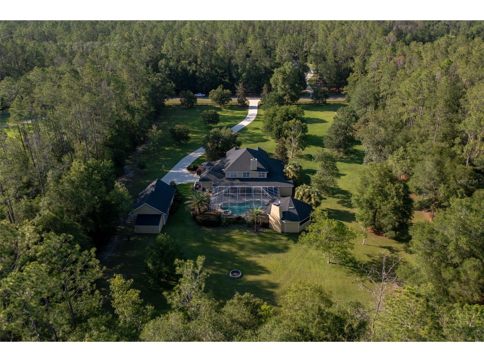 19103 NW 72nd Avenue Alachua FL 32615 GC541446 image68