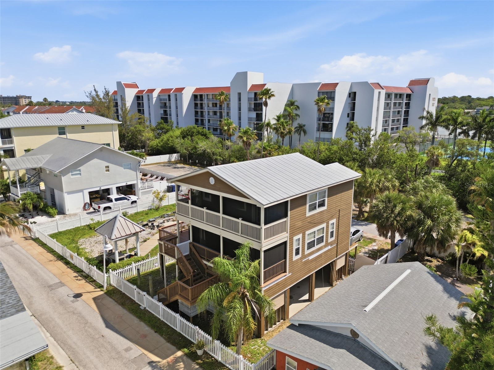 19105 Whispering Pines Drive Indian Shores FL 33785 TB8509189 image2
