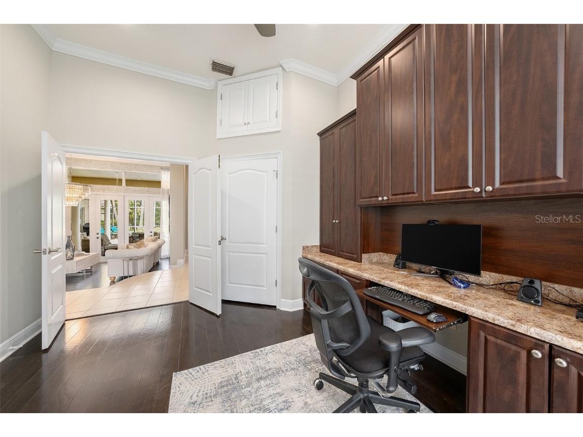 19107 Avenue Bayonnes Lutz FL 33558 TB8382846 image11