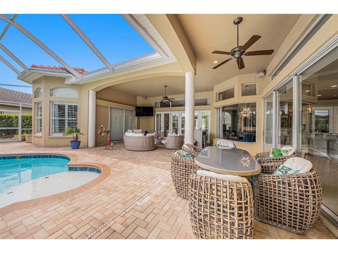 19107 Avenue Bayonnes Lutz FL 33558 TB8382846 image37