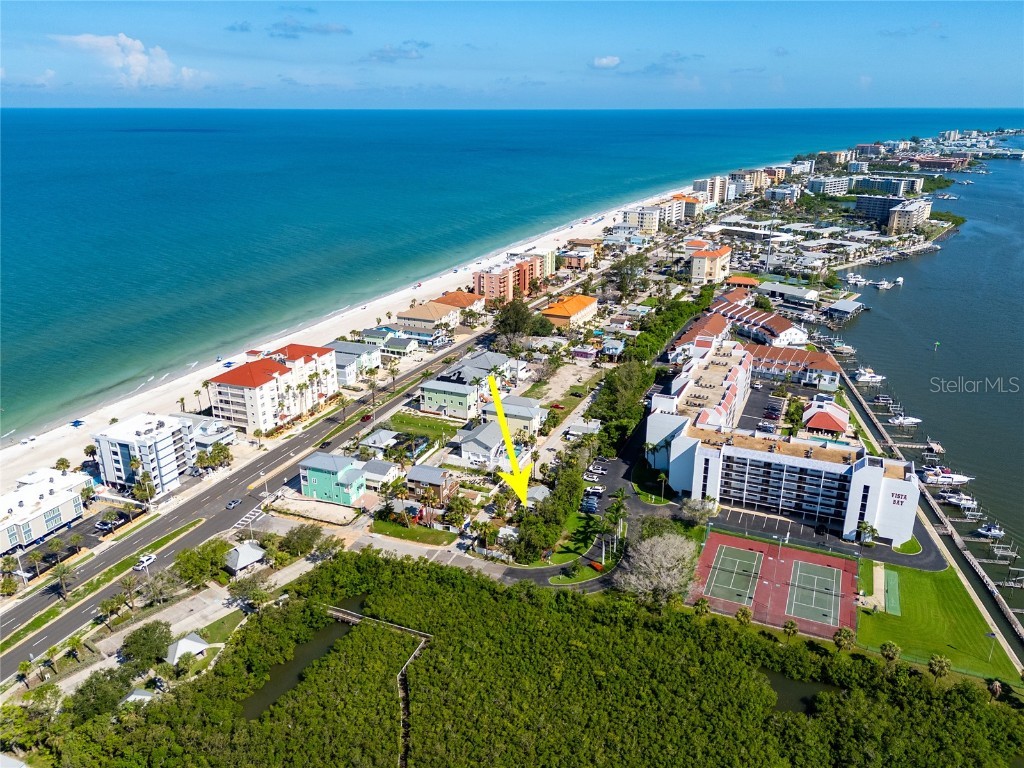 19109 2nd Street Indian Shores FL 33785 TB8399401 image1