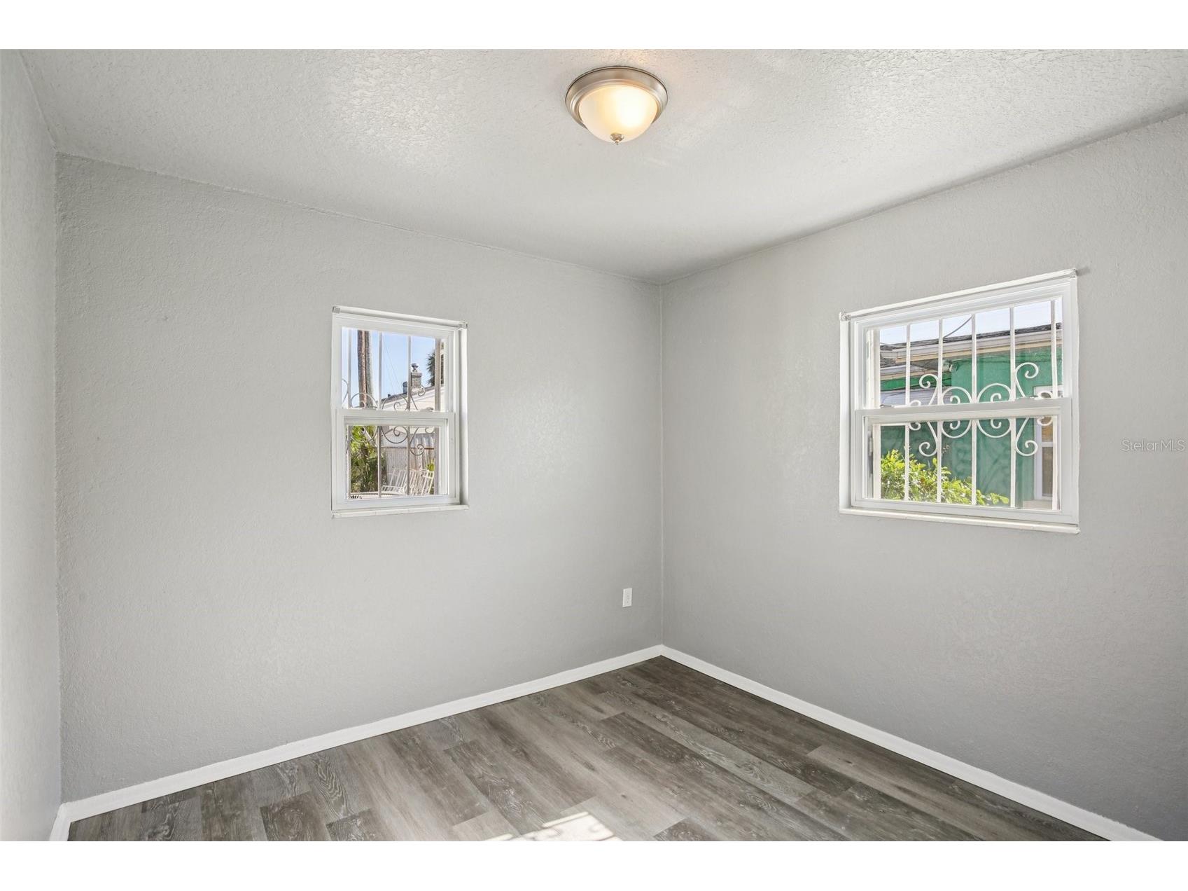 1911 22nd Avenue S Saint Petersburg FL 33712 TB8499200 image14