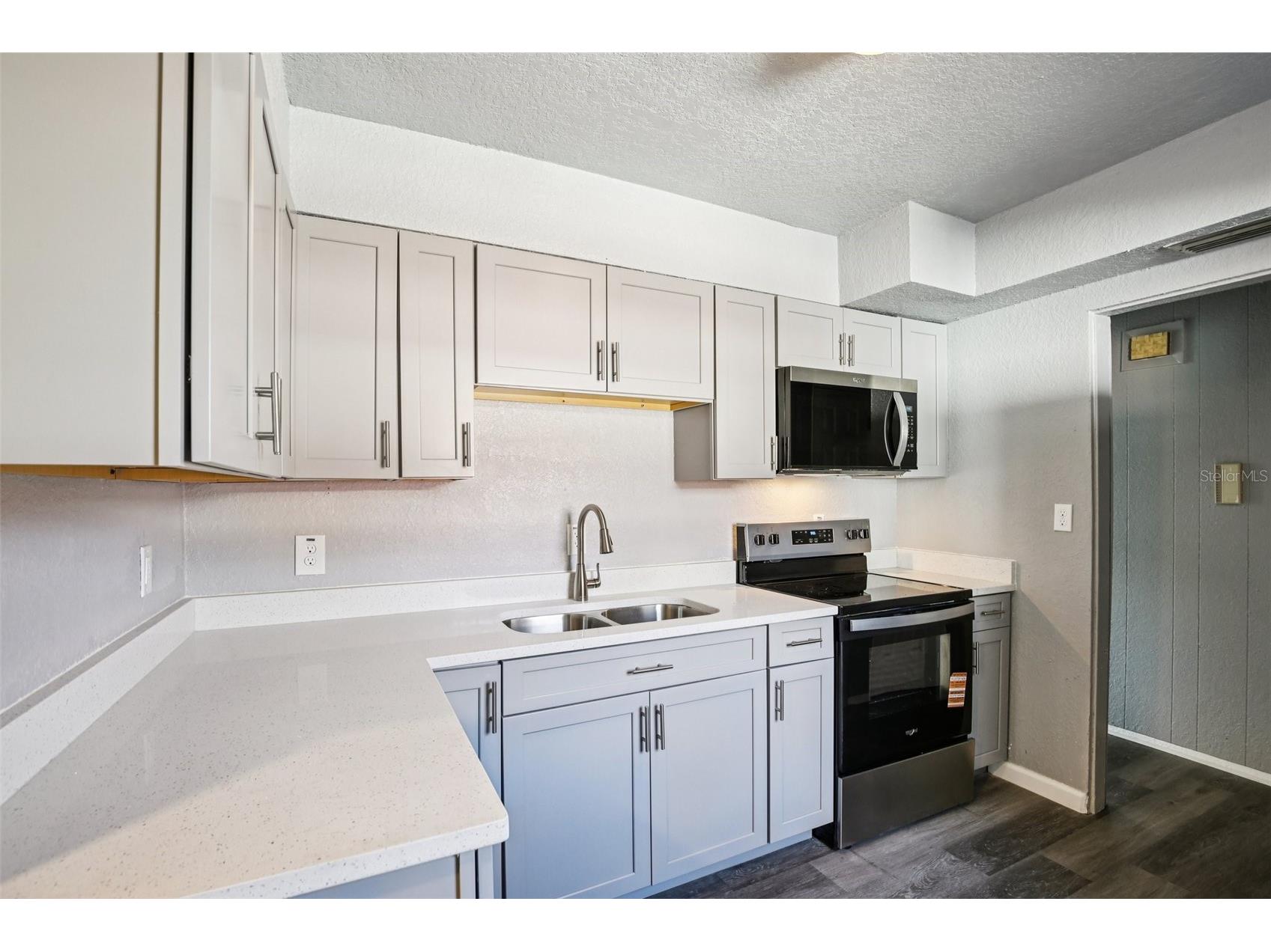 1911 22nd Avenue S Saint Petersburg FL 33712 TB8499200 image4