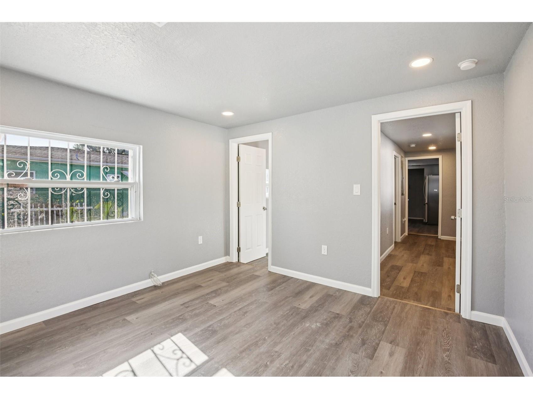 1911 22nd Avenue S Saint Petersburg FL 33712 TB8499200 image7