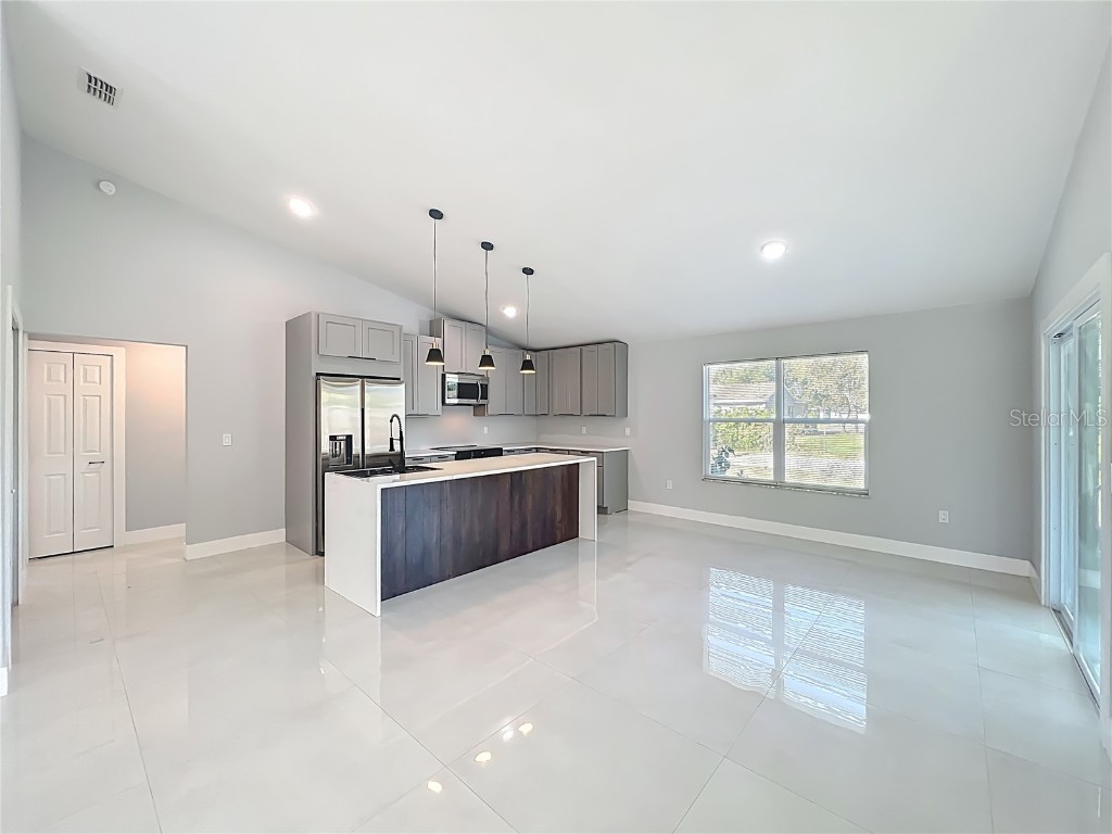 1911 Academy Street NE Palm Bay FL 32905 O6360441 image4