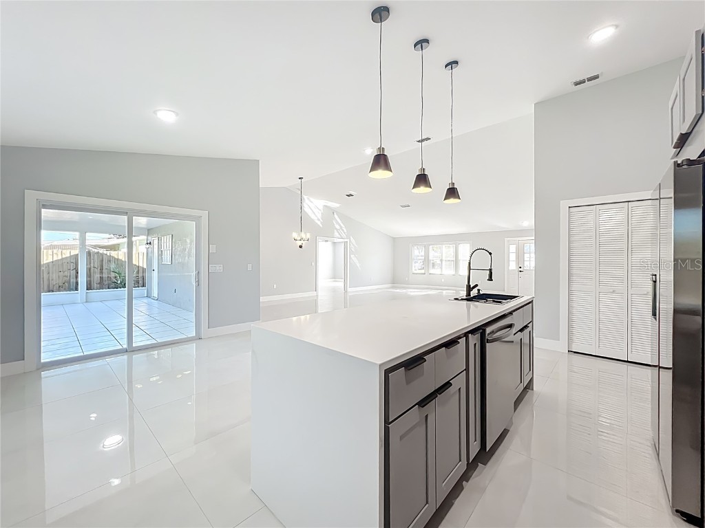 1911 Academy Street NE Palm Bay FL 32905 O6360441 image8