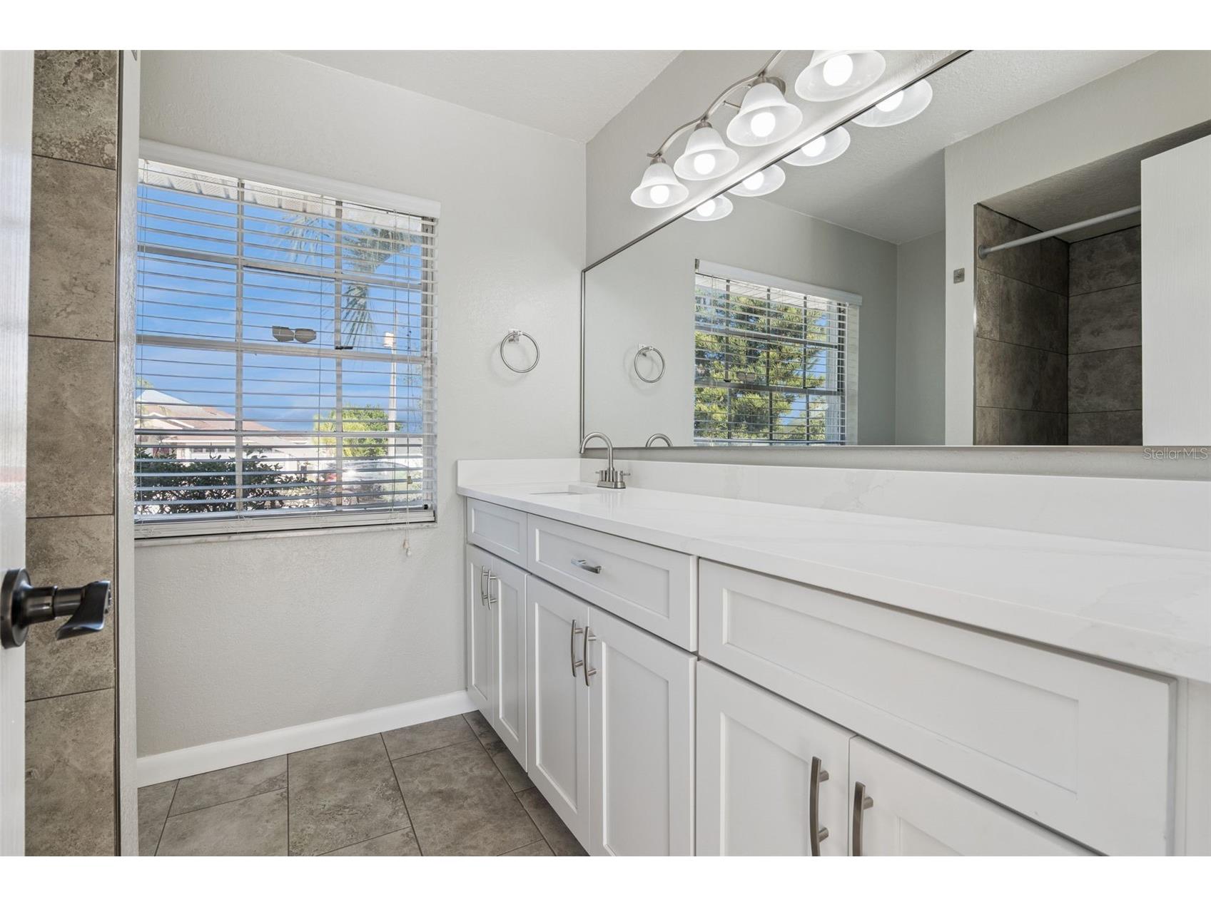 1911 Beacon Street Deltona FL 32738 O6365292 image9