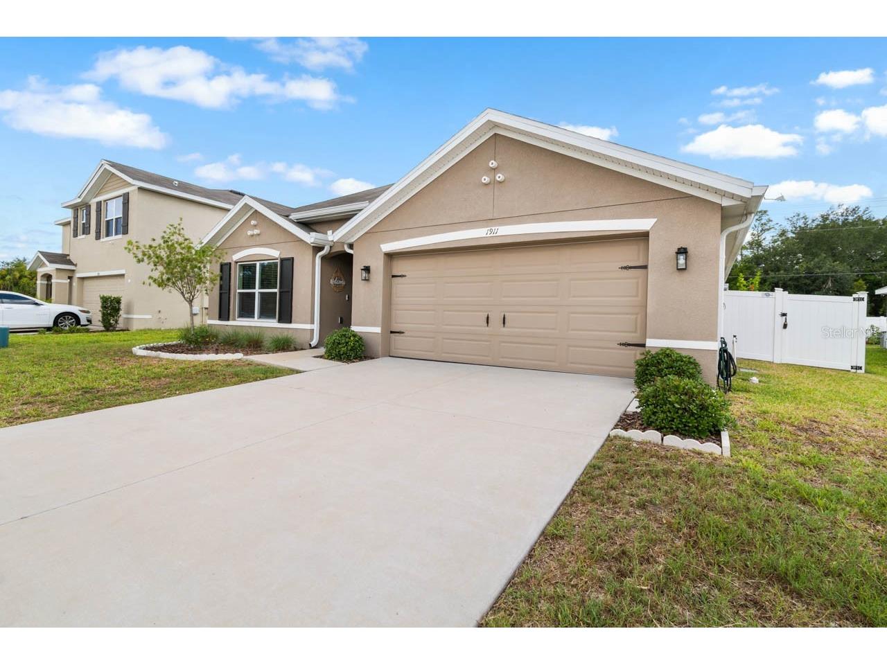 1911 Blue Stream Street Ruskin FL 33570 TB8510377 image6