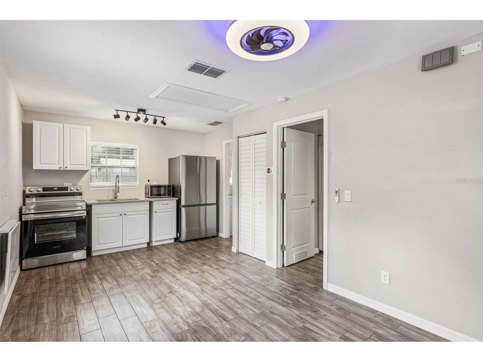 1911 Canton Street Orlando FL 32803 O6396373 image20