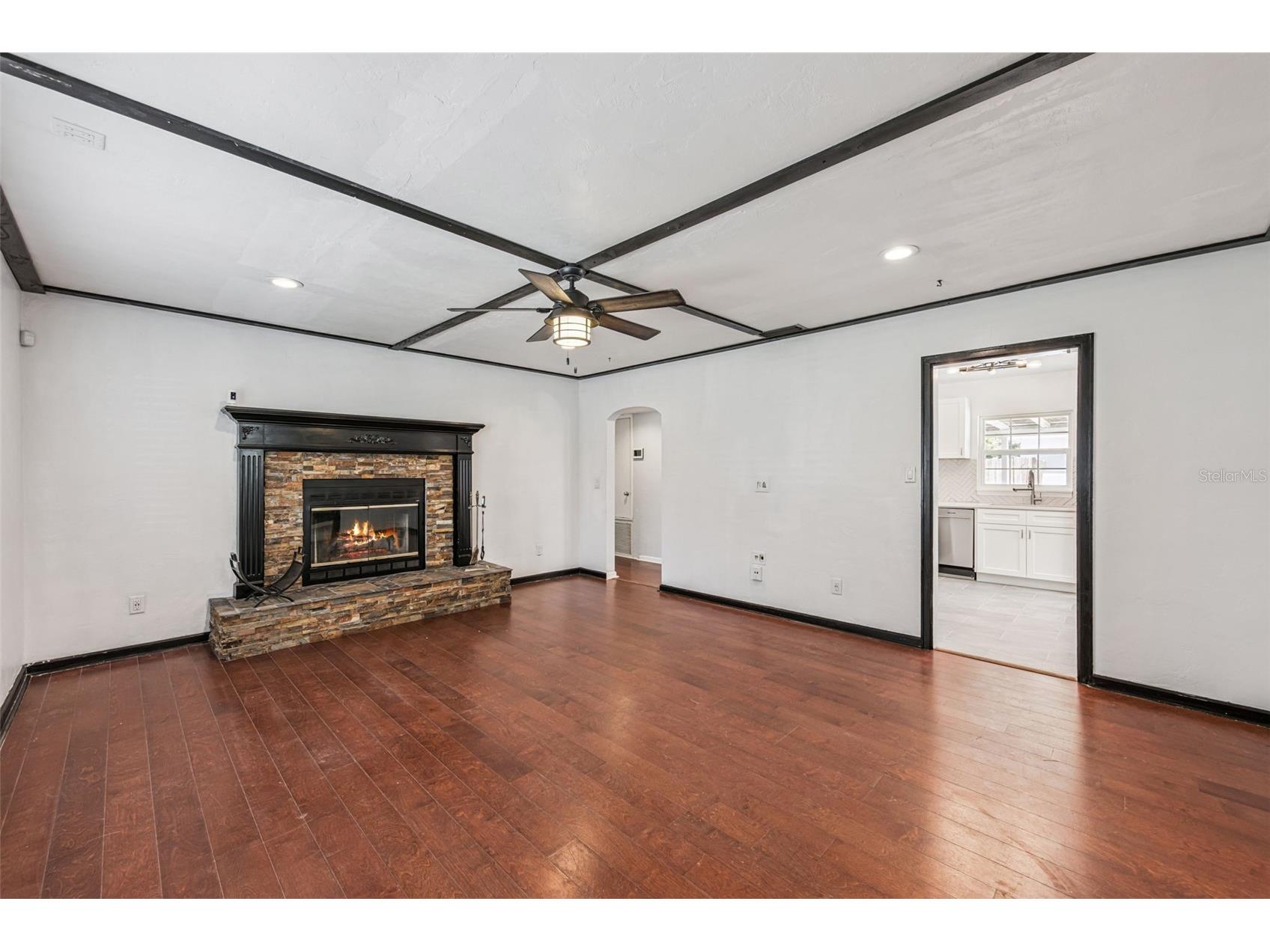 1911 Canton Street Orlando FL 32803 O6396373 image4