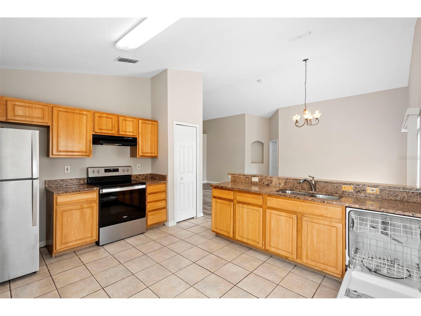 1911 Colonial Woods Boulevard Orlando FL 32826 O6371434 image14