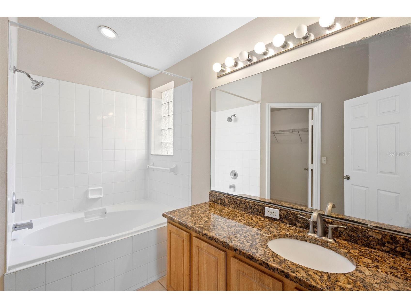 1911 Colonial Woods Boulevard Orlando FL 32826 O6371434 image22