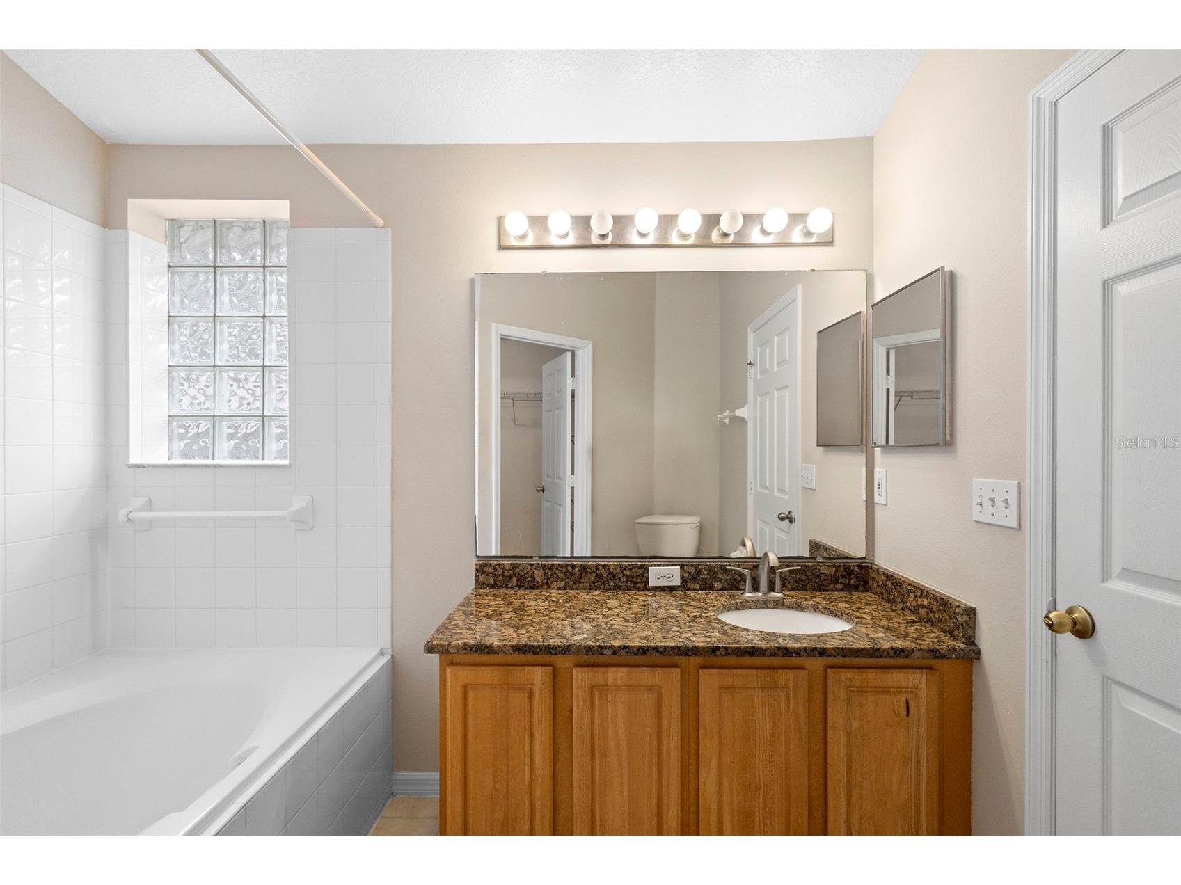 1911 Colonial Woods Boulevard Orlando FL 32826 O6371434 image23