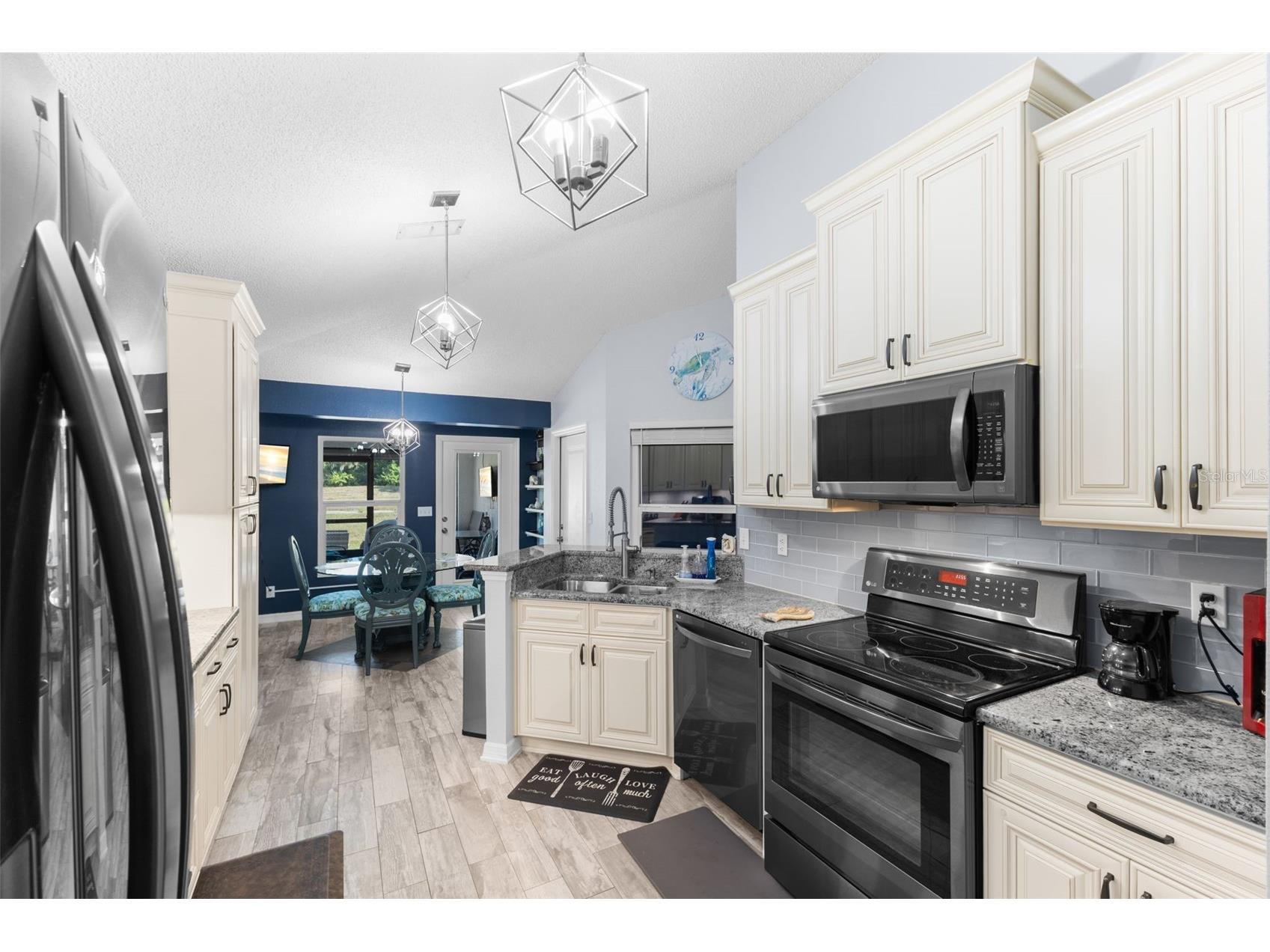 1911 E Del Webb Boulevard Sun City Center FL 33573 TB8515543 image11