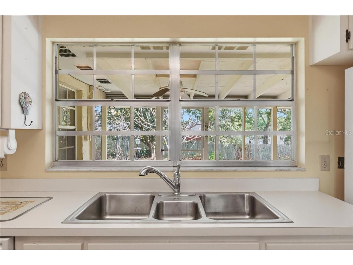 1911 Michelle Lane Lakeland FL 33813 A4689818 image11