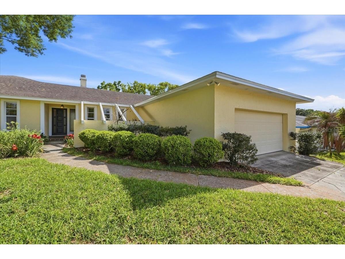 1911 Michelle Lane Lakeland FL 33813 A4689818 image3