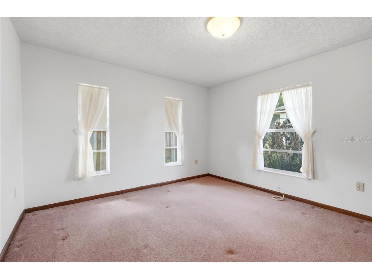 1911 Michelle Lane Lakeland FL 33813 A4689818 image30
