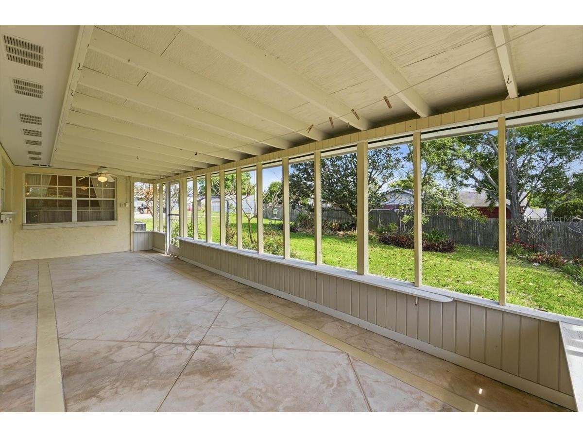 1911 Michelle Lane Lakeland FL 33813 A4689818 image38