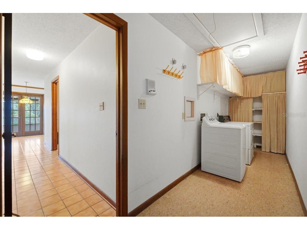 1911 Michelle Lane Lakeland FL 33813 A4689818 image42