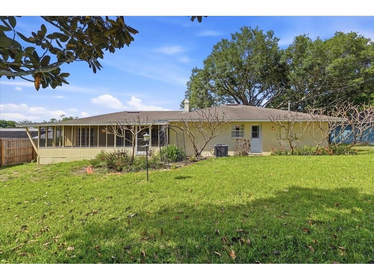 1911 Michelle Lane Lakeland FL 33813 A4689818 image50