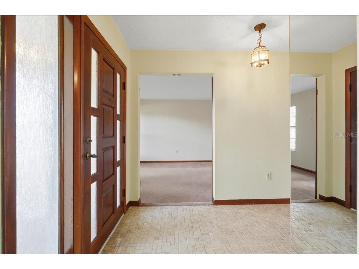 1911 Michelle Lane Lakeland FL 33813 A4689818 image6
